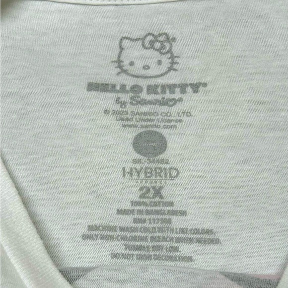 Hello Kitty T Shirt by Sanrio Hybrid 2X - Picture 4 of 4